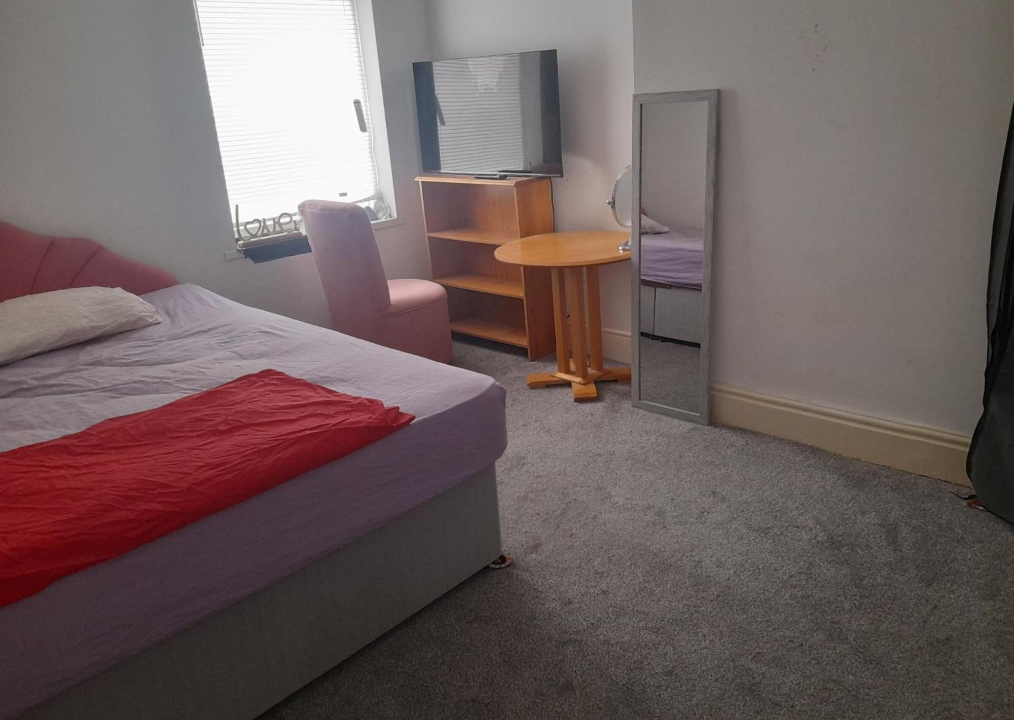 Na-Rohohm Hotel Grimsby Bagian luar foto